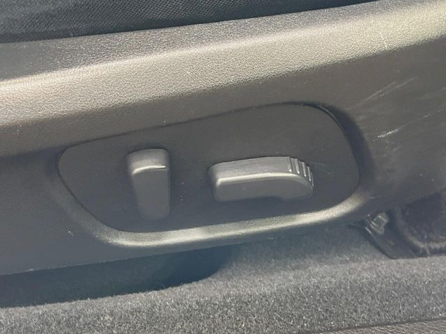 �y�p���[�V�[�g�z�X�C�b�`��ŊȒP�ɃV�[�g�̔��������\!�d��������͂�����܂���!���K�ȃV�[�g�|�W�V�����ɃZ�b�g���āA���K�ȃh���C�u�����y���݂��������B