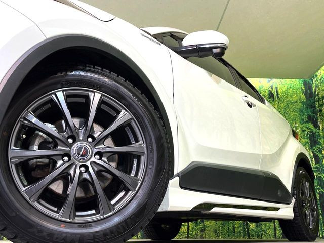 �y17�C���`�A���~�z�C�[���z�O�ςɃ}�b�`�����A���~�z�C�[���𑕒����Ă���܂��B�e��A���~�z�C�[����A�X�^�b�h���X�^�C�����戵�����Ă���܂��B���񂲑��k����������