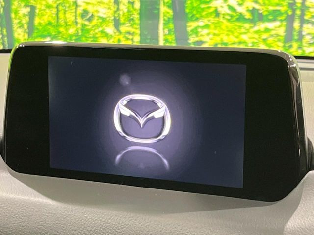 �y�}�c�_�R�l�N�g�i�r�z�ԓ��̕��͋C�Ƀ}�b�`������̌^�^�C�v�̃i�r�B�e����q�ݒ��Bluetooth�Đ����A�l�X�ȋ@�\���y���߂܂��B�����I�ȃ_�C�������삪�\�ŁA�g��������ǍD�ł��B