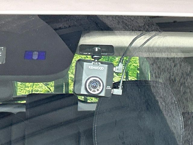 �y�h���C�u���R�[�_�[�z�h���C�u���R�[�_�[����!���s���͂������A������^�]�⎖�̂ɑ��������ہA�f���ŋL�^���A����̃��X�N�ɔ����܂��B���L�^�pSD�J�[�h�͂��q�l�����g�ł��������������K�v������܂��B