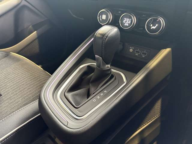 �K�\�����Ԃ́A�o��131�n��/5,000rpm�A�g���N240N�Em/1,600rpm�𔭊��B