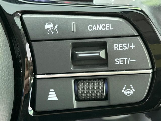 �y�A�_�v�e�B�u�N���[�Y�R���g���[���z�������H�ł̒��������s���y��!!�����ő��x��ۂN���[�Y�R���g���[�����A�Փˌy���V�X�e���ƘA�g���A�O���̎ԗ������m���ĎԊԂ�ۂ悤�ɑ��x���߂��Ă���܂�!!