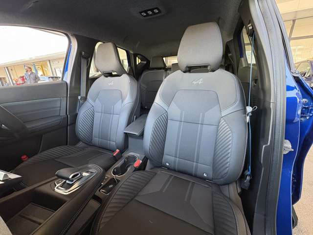 ���ȓV��ƃV�[�g�̉摜�ł��B