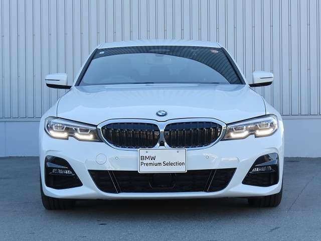 3シリーズセダン330i Mスポーツ