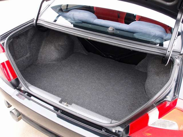 �e��I�[�g���[���戵�����B�ʏ�I�[�g���[���Œ�120�񂩂�A���R�ԍό^120��܂ŁA���q�l�̃j�[�Y�ɍ��������x�����@�����ē������Ă������܂��B�R���Ɏ��M�̖������q�l�����C�y�ɂ����k�������܂�