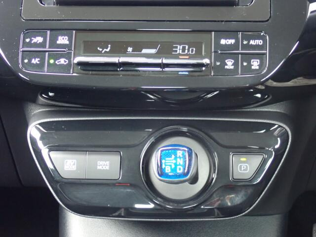 �V�t�g�ƃG�A�R���ł��B�I�[�g�G�A�R�������B���x�ݒ肪�o���āA�������K�ł���B