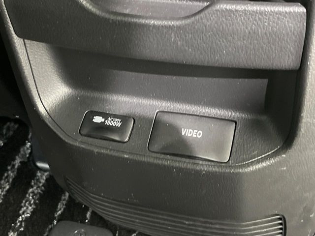 �y1500W�A�N�Z�T���[�R���Z���g�z����d��1500W�܂ł̉Ɠd���g���܂��B�L�����v��X�|�[�c�E�A�E�g�h�A�ł̃A�N�e�B�r�e�B�͂������A�ЊQ�E��d�̍ۂɑ劈���