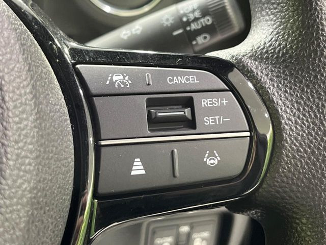 �y�A�_�v�e�B�u�N���[�Y�R���g���[���z�������H�ł̒��������s���y��!!�����ő��x��ۂN���[�Y�R���g���[�����A�Փˌy���V�X�e���ƘA�g���A�O���̎ԗ������m���ĎԊԂ�ۂ悤�ɑ��x���߂��Ă���܂�!!