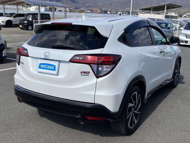 ヴェゼル1.5 ハイブリッド RS ホンダセンシング