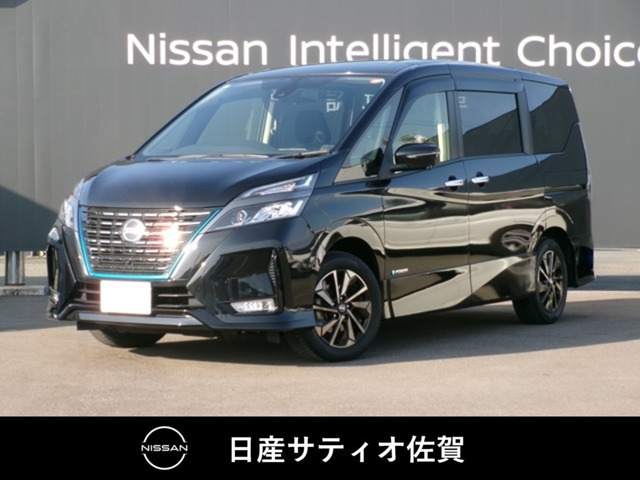 セレナ1.2 e-POWER ハイウェイスターV アーバンクロム