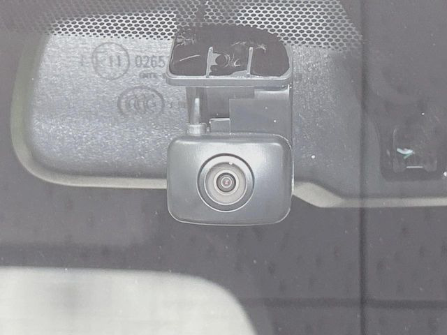 �y�h���C�u���R�[�_�[�z�h���C�u���R�[�_�[����!���s���͂������A������^�]�⎖�̂ɑ��������ہA�f���ŋL�^���A����̃��X�N�ɔ����܂��B���L�^�pSD�J�[�h�͂��q�l�����g�ł��������������K�v������܂��B