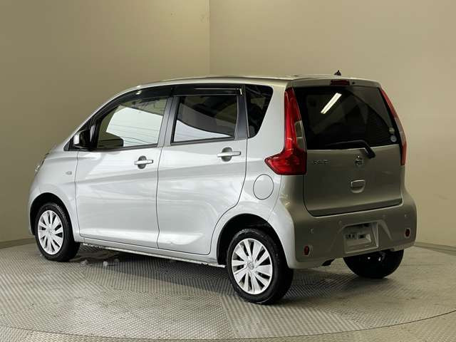 �l�C�̎Ԏ킪�����낢!�e���[�J�[ �ŐV�l�C�Ԃ����C���i�b�v!���ĐG���đI�ׂ�W����ł�!