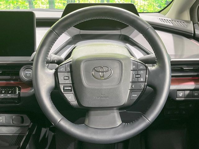 �y�����v�����X�e�A�����O�z�㎿�Ȋv���g�p���邱�ƂŁA��ɂ����������݂ƂĂ��^�]���₷���n���h���ł���