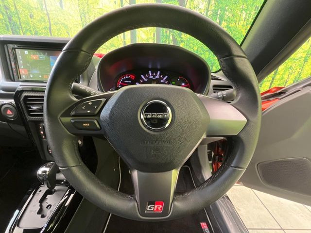 �y�����v�����X�e�A�����O�z�㎿�Ȋv���g�p���邱�ƂŁA��ɂ����������݂ƂĂ��^�]���₷���n���h���ł���