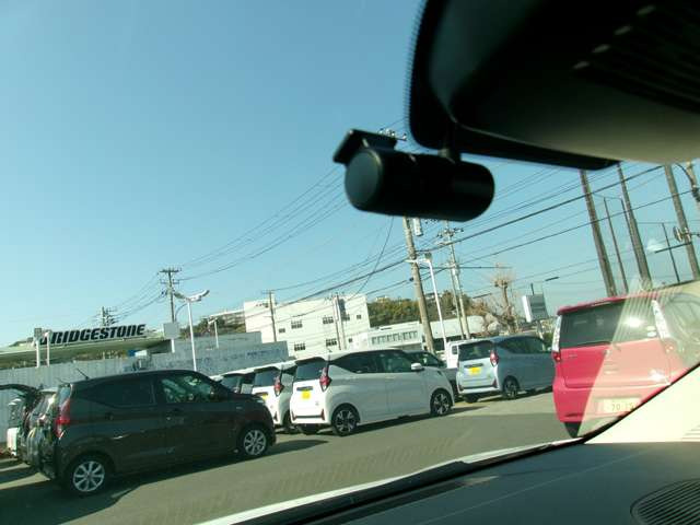 ノートオーラ1.2 G FOUR 4WD