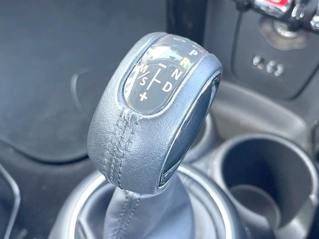 ��MT���[�h�t��AT:�ʏ�͎����ł����Ȃ���ϑ�(�M�A�`�F���W)���h���C�o�[�̑���ɂ���ĈӐ}�I�ɕς�����V�X�e���ł��B����w���i�̃h���C�u�����y���݂��������܂�!