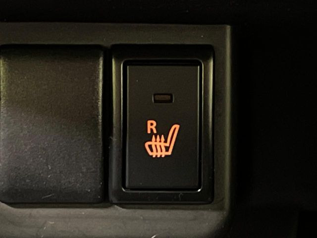 �y�V�[�g�q�[�^�[�z�������ɏd�󂷂�V�[�g�q�[�^�[!�G�A�R����葁�����܂��Ă����̂Ŋ�����̐l�����S�ł��ˁ�G�A�R���̉����͊������邩����A�Ƃ������ɂ����������߂ł��B