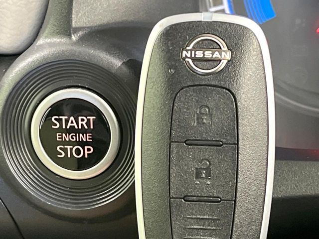 �y�C���e���W�F���g�L�[�z�J�o����|�P�b�g�ɓ��ꂽ�܂܂ł��h�A�̎{���E�������\�ȃX�}�[�g�L�[�𑕔��B�G���W���̃I���E�I�t�����J�M�����o���K�v����������Ƃ��Ă��֗��ł���