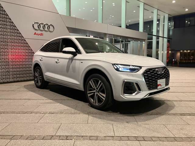 Q5スポーツバックSライン ダイナミック エディション ディーゼル 4WD
