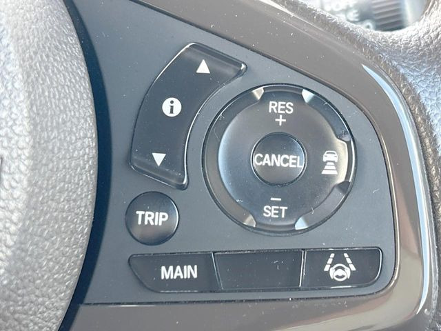 �y�_�v�e�B�u�N���[�Y�R���g���[���z�������H�ł̒��������s���y��!!�����ő��x��ۂN���[�Y�R���g���[�����A�Փˌy���V�X�e���ƘA�g���A�O���̎ԗ������m���ĎԊԂ�ۂ悤�ɑ��x���߂��Ă���܂�!!