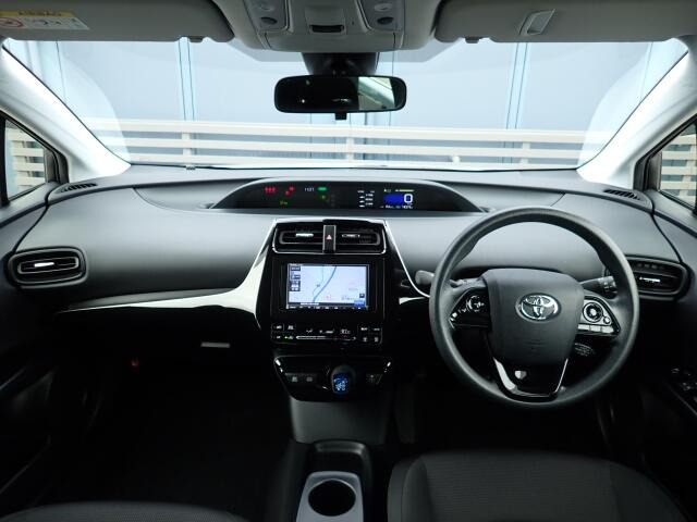 �C���p�l�摜�ɂȂ�܂��B�ԓ��͐��Ǝ҂ɂĎ����N���[�j���O�{�H�ς݂Ȃ̂ŁA��ϐ����ł��B