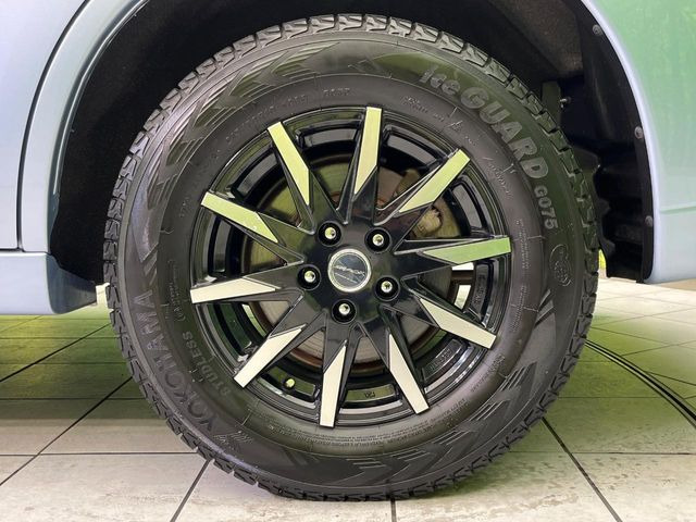 �y16�C���`�A���~�z�C�[���z�O�ςɃ}�b�`�����A���~�z�C�[���𑕒����Ă���܂��B�e��A���~�z�C�[����A�X�^�b�h���X�^�C�����戵�����Ă���܂��B���񂲑��k����������