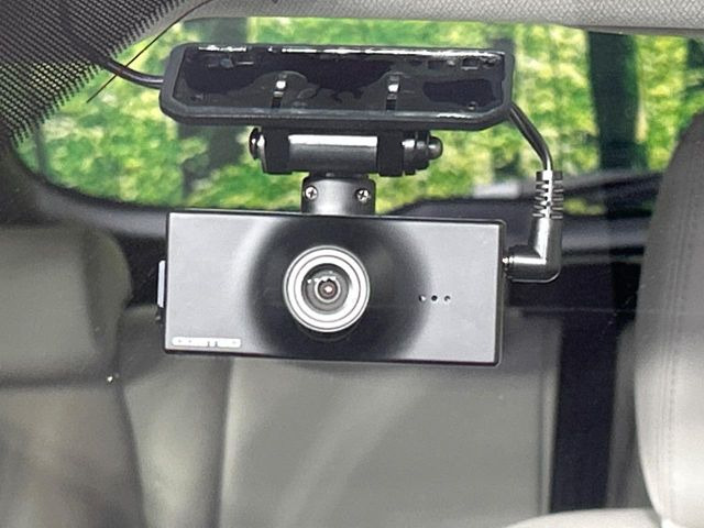 �y�h���C�u���R�[�_�[�z�h���C�u���R�[�_�[����!���s���͂������A������^�]�⎖�̂ɑ��������ہA�f���ŋL�^���A����̃��X�N�ɔ����܂��B���L�^�pSD�J�[�h�͂��q�l�����g�ł��������������K�v������܂��B