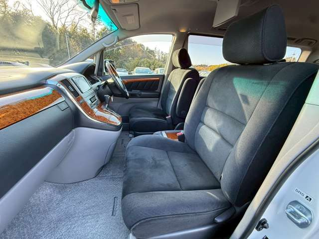 �C�ɂȂ邨�Ԃ�����܂�����E�̓d�b�ԍ����璼�ڂ��X�ɂ��₢���킹���������B�x�����@����ԗ����A��Ԃ܂łȂ�ł������������Ē����܂��B�X�^�b�t�ꓯ���A�����҂����Ă���܂��B