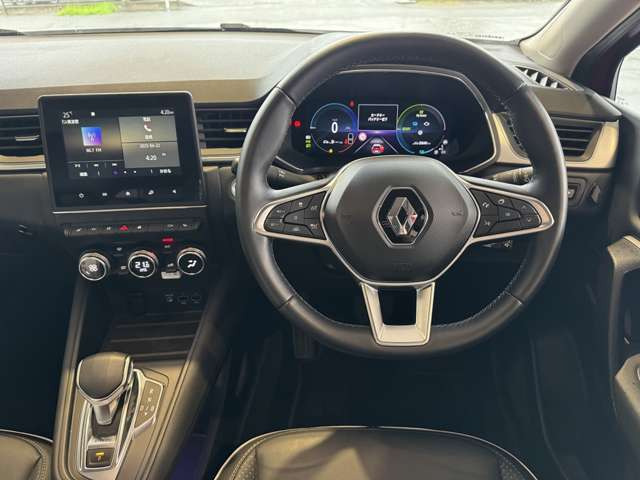 �y�ʁE�R���p�N�g�A�_�C���N�g���X���[�Y�ȃh���C�u�t�B�[���������̃n�C�u���b�h�V�X�e���𓋍ڂ����uE-�e�b�N�n�C�u���b�h ���U�[�p�b�N�v