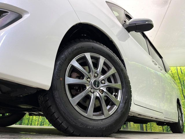 �y15�C���`�A���~�z�C�[���z�O�ςɃ}�b�`�����A���~�z�C�[���𑕒����Ă���܂��B�e��A���~�z�C�[����A�X�^�b�h���X�^�C�����戵�����Ă���܂��B���񂲑��k����������