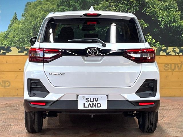 安心の最長10年・走行無制限保証(有償)をご用意。保証内容も充実はもちろん、無料点検&オイル交換や、年中無休の全国・24時間ロードサービスも付帯されておりますのでご安心下さい。