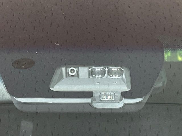 �y�O�He-Assist�z���s���ɑO���̎ԗ�����F�����A�Փ˂������Ȏ��͌x��ƃu���[�L�ŏՓˉ���Ɣ�Q�y�����A�V�X�g�B�����S�Ƀh���C�u�����y���݂��������܂��B