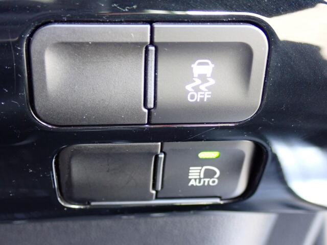 �y������h�~�@�\�z���s���ɕs����ȏ�ԂɂȂ����N���}�𐧌䂵�Ĉ��肳���邽�߂̃V�X�e���ł��B