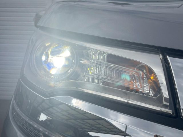 �yHID�w�b�h���C�g�z���ɖ��邭�O�����Ƃ炵�Ă����̂ŁA���V����Ԃ̑��s�������E�ǍD�ň��S���Ă���肢�������܂��B