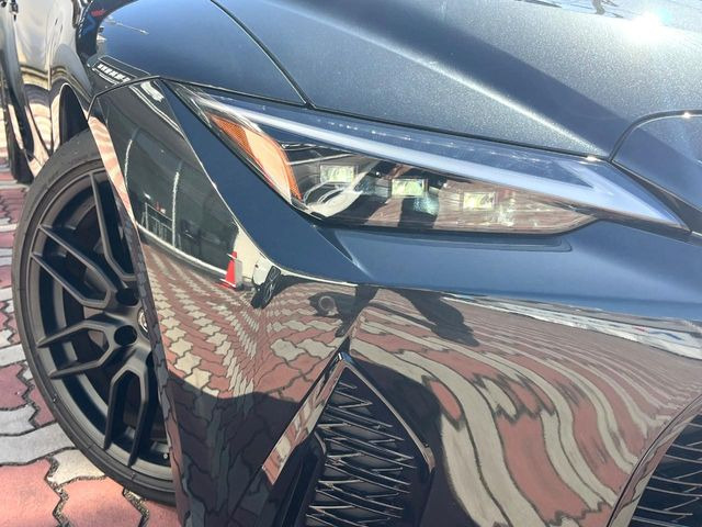 �y�O��LED�w�b�h���C�g�z�X�^�C���b�V���Ȍ����ڂ̎O��LED�w�b�h���C�g�𑕔���X�^�C�������łȂ��A��Ԃ̑��s�����E�ǍD�ň��S���Ă���肢�������܂��B