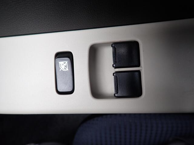 �O�Ȃ̑��̊J�͓d���ɂȂ�܂��̂ŁA�֗��ł���ˁB