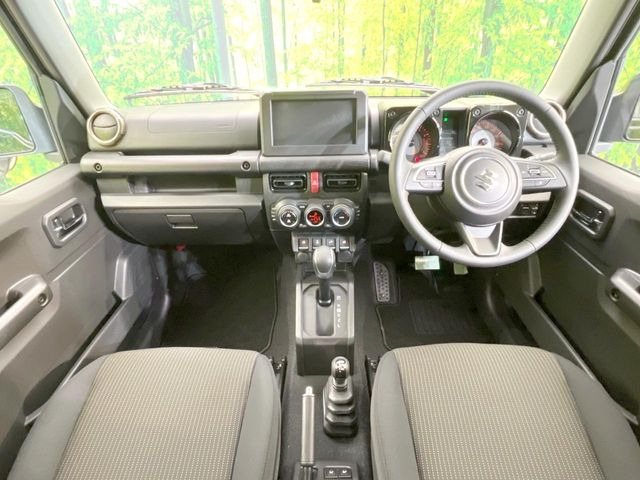 グループ総在庫数約30,000台!!全国の系列店からメーカー・車種問わずご紹介出来るので、あなたにピッタリのお車が見つかるはずです♪まずはお問い合わせ下さい☆