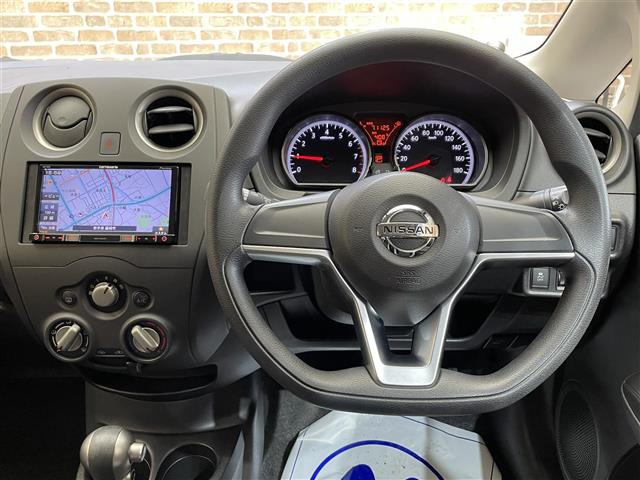 ノート1.2 X FOUR 4WD