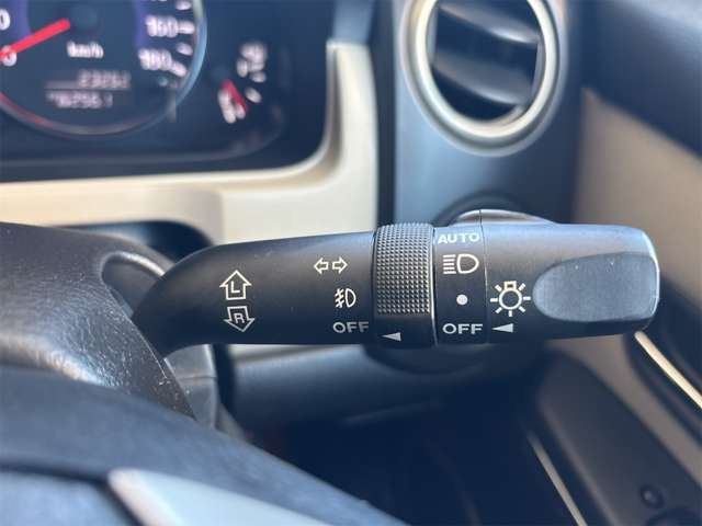 �w�b�g���C�g�I�[�g�|�W�V�����t��