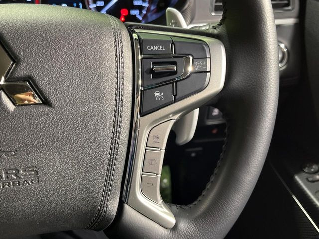 �y���[�_�[�N���[�Y�R���g���[���z�������H�ł̒��������s���y��!!�����ő��x��ۂN���[�Y�R���g���[�����A�Փˌy���V�X�e���ƘA�g���A�O���̎ԗ������m���ĎԊԂ�ۂ悤�ɑ��x���߂��Ă���܂�!!