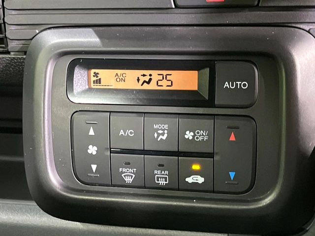 �y�I�[�g�G�A�R���z��x���D�݂̉��x�ɐݒ肷��΁A�ԓ��̉��x�����m�����ʂ≷�x�������Œ����B����&hellip;����&hellip;�Ɖ��x���X�C�b�`���������K�v�͂���܂���B���K�Ȏԓ���Ԃɂ͕K�{�̋@�\�ł��ˁ�