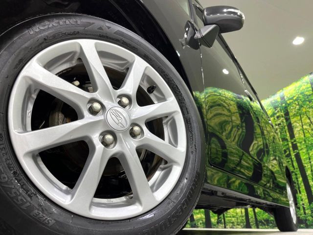 �y14�C���`�A���~�z�C�[���z�O�ςɃ}�b�`�����A���~�z�C�[���𑕒����Ă���܂��B�e��A���~�z�C�[����A�X�^�b�h���X�^�C�����戵�����Ă���܂��B���񂲑��k����������