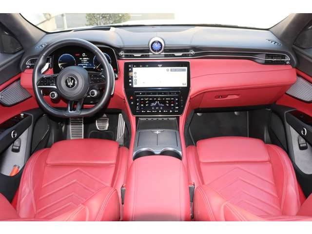 グレカーレトロフェオ 4WD