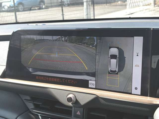 クラウンスポーツ2.5 Z E-Four 4WD