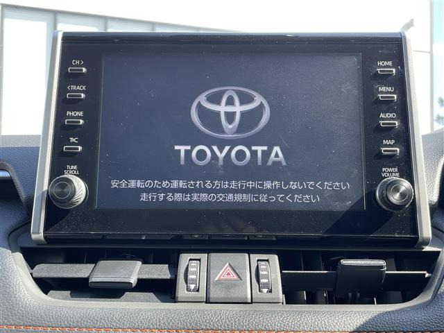 RAV42.0 アドベンチャー 4WD