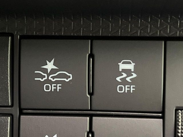 �y�X�}�[�g�A�V�X�g�z���s���ɑO���̎ԗ�����F�����A�Փ˂������Ȏ��͌x��ƃu���[�L�ŏՓˉ���Ɣ�Q�y�����A�V�X�g�B�����S�Ƀh���C�u�����y���݂��������܂��B