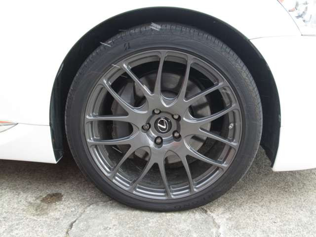 LS600h バージョンL 4WD