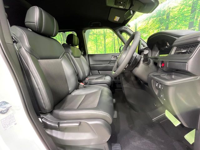 �y�n�[�t���U�[�V�[�g�z�������ƍ���S�n�𗼗������l�C�̃V�[�g���w�ʁE���ʂ̃t�@�u���b�N�f�ނ́A�ʋC���̗ǂ��⊊��ɂ����ɗD��Ă��܂��B�C���╞���ɍ��E���ꂸ���K�ɂ���肢�������܂��B