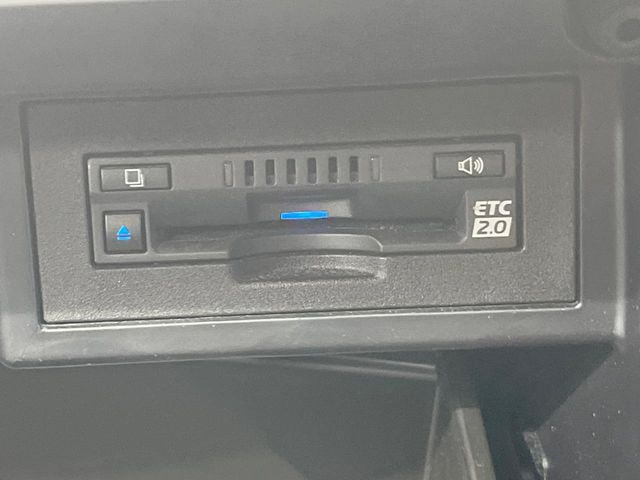 【ETC】高速道路の料金所をストレスなく通過!話題のスポットやサービスエリアに多い「スマートIC」利用時は必須のアイテムです。当店でセットアップを実施、ご納車当日からすぐにご利用いただけます!