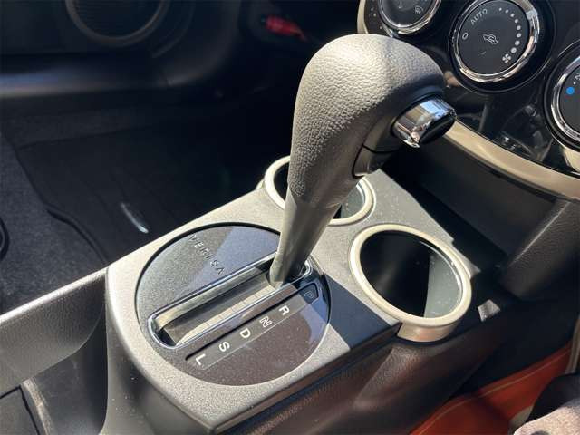 4���I�[�g�} �h�����N�z���_�[�t��